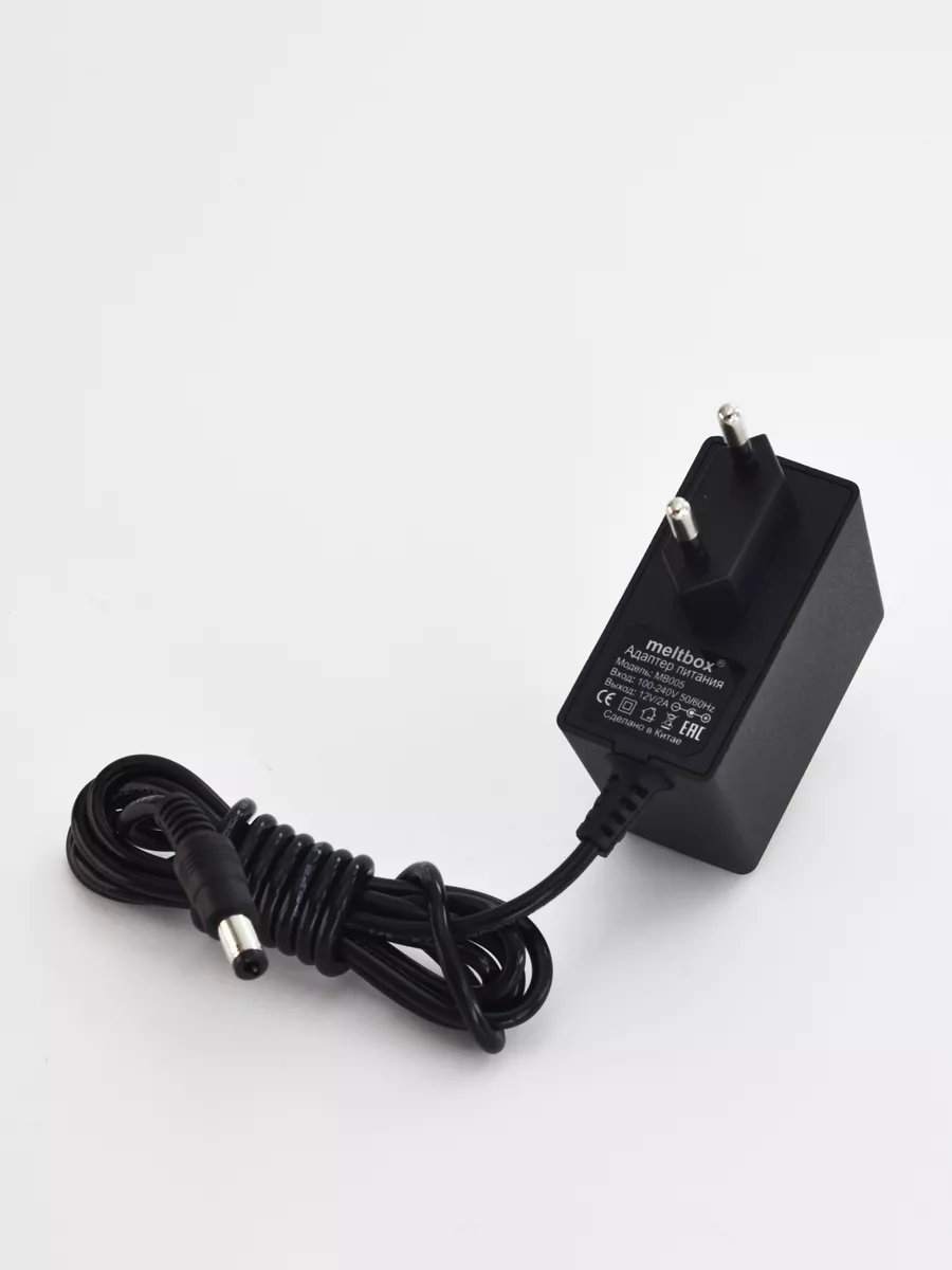 Зарядка для ноутбука универсальная 12V 2A